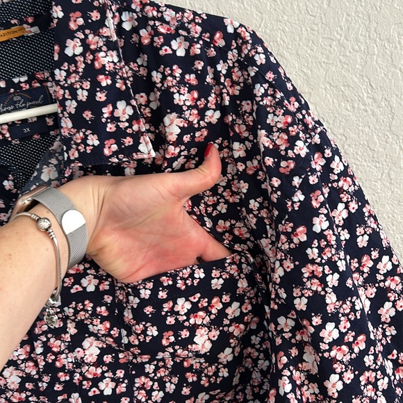 Super soft casual button down - Picture 5 of 6